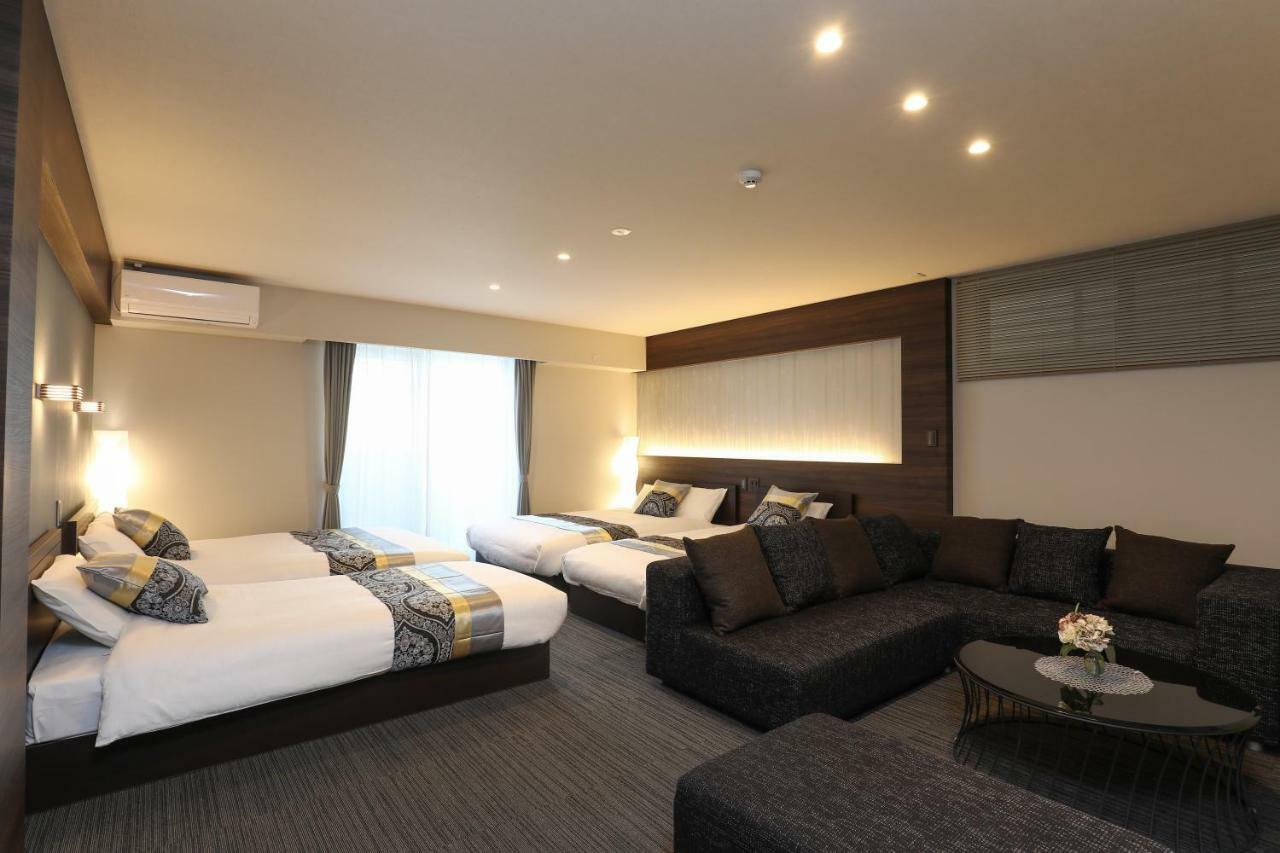 Grand Base Hakata Lejlighedshotel Fukuoka  Eksteriør billede